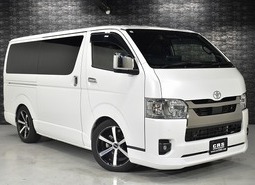 6901 令和6年式 ハイエース スーパーGL ダークプライムⅡ  2WD 2,800cc (ディーゼル車)  2/5人乗車 5.6万km　