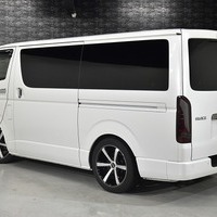 6901 令和6年式 ハイエース スーパーGL ダークプライムⅡ  2WD 2,800cc (ディーゼル車)  2/5人乗車 5.6万km　のサムネイル