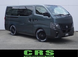 5813 登録済み未使用車 令和7年式 キャラバン プレミアムGX Outdoor Black Edition 2WD 2,400㏄（ディーゼル）2/5人乗車 10㎞