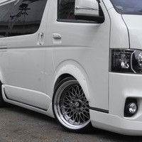 7058　令和2年式　ハイエース　スーパーGL　ダークプライムⅡ　2WD　2800cc　ディーゼル車　5人乗り　5.9万kmのサムネイル