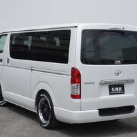 6919　オリジナルPKG　ハイエース　スーパーGL　2WD　2800cc　ディーゼル車　5人乗りのサムネイル