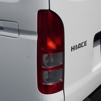 6784【新型】ハイエース DX  2WD 2,800cc (ディーゼル) 6人乗車 8kmのサムネイル