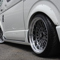 7058　令和2年式　ハイエース　スーパーGL　ダークプライムⅡ　2WD　2800cc　ディーゼル車　5人乗り　5.9万kmのサムネイル