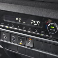 6699　オリジナルPKG　ハイエース　ワイド　スーパーGL　ダークプライムⅡ　2WD　2800cc　ディーゼル車　5人乗りのサムネイル