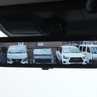6919　オリジナルPKG　ハイエース　スーパーGL　2WD　2800cc　ディーゼル車　5人乗りのサムネイル