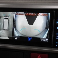7029 令和4年式 ハイエース ワゴンGL   2WD 2,700cc (ガソリン車)  10人乗車 0.8万km 車検:令和9年8月11日　のサムネイル