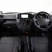 6415 タウンエースバン GL  2WD 1,500cc (ガソリン車)  2/5人乗車のサムネイル