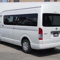 6640【新型】ハイエース グランドキャビン 2WD 2,700cc (ガソリン) 10人乗車 11kmのサムネイル