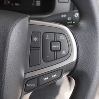 6640【新型】ハイエース グランドキャビン 2WD 2,700cc (ガソリン) 10人乗車 11kmのサムネイル