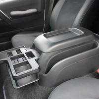 7105　令和2年式　ハイエース　スーパーGL　ダークプライムⅡ　2WD　2800cc　ディーゼル車　5人乗り　8.0万kmのサムネイル