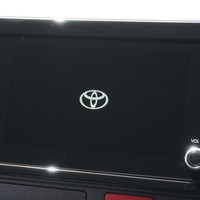 6868　オリジナルPKG　ハイエース　スーパーGL　ダークプライムⅡ　2WD　2800cc　ディーゼル車　5人乗りのサムネイル