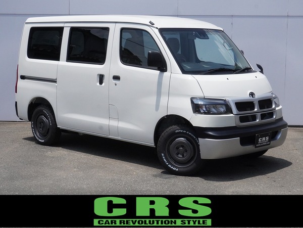 6145 【内装架装車 Attics mini T2】タウンエースバン GL 4WD 1,500cc (ガソリン車) 2/5人乗車 24㎞のサムネイル