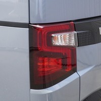 6452　【新車登録済み未使用車】改良後モデル 令和8年式 三菱 デリカD5 P 4WD 2,200㏄ ディーゼル車 走行距離21キロ 車検令和11年4月のサムネイル