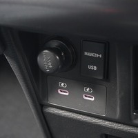 6452　【新車登録済み未使用車】改良後モデル 令和8年式 三菱 デリカD5 P 4WD 2,200㏄ ディーゼル車 走行距離21キロ 車検令和11年4月のサムネイル