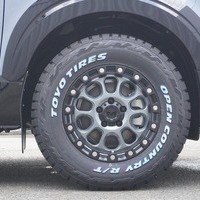 6452　【新車登録済み未使用車】改良後モデル 令和8年式 三菱 デリカD5 P 4WD 2,200㏄ ディーゼル車 走行距離21キロ 車検令和11年4月のサムネイル