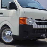 6356 【内装架装車クラシックギアDX】令和8年式 ハイエースバン DX 2WD 2,000㏄ ガソリン車 走行17キロのサムネイル