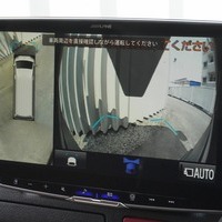 6356 【内装架装車クラシックギアDX】令和8年式 ハイエースバン DX 2WD 2,000㏄ ガソリン車 走行17キロのサムネイル