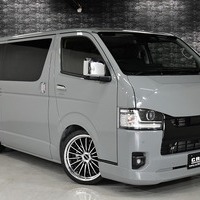 6985 9型ハイエース スーパーGL  2WD 2,800CC ディーゼル車 4ナンバー 2/5人乗りのサムネイル