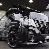 6008　登録済未使用車 令和8年式キャラバン グランドプレミアムGX 2WD 2,400cc (ディーゼル車) 5人乗車　千葉店オリジナルパッケージ “Midnight Runner”のサムネイル