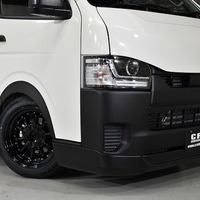6807 9型ハイエース DX  2WD 2,800CC ディーゼル車 4ナンバー 3/6人乗りのサムネイル