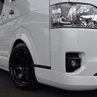 6103　令和7年式ハイエースバン DARK PRIME S 2WD 2,800cc(ディーゼル車) 2/5人乗車 9kmのサムネイル