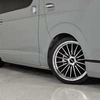6985 9型ハイエース スーパーGL  2WD 2,800CC ディーゼル車 4ナンバー 2/5人乗りのサムネイル