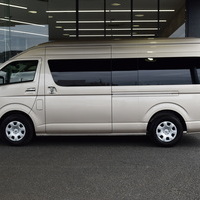 6645　9型ハイエースワゴン グランドキャビン 2,700cc(ガソリン車) 2WD 10人乗車のサムネイル