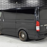 5759 令和5年式 ハイエース スーパーGL ダークプライムⅡ  2WD 2,800cc (ディーゼル車)  2/5人乗車 2.7万kmのサムネイル
