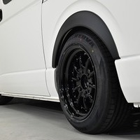 6807 9型ハイエース DX  2WD 2,800CC ディーゼル車 4ナンバー 3/6人乗りのサムネイル