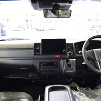 6702　9型ハイエースバン DARK PRIME Ⅱ 2,800cc(ディーゼル車) 2/5人乗車のサムネイル