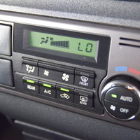 7087　平成28年式 ハイエースバン DARK PRIME 2WD 2,000cc(ガソリン車) 2/5人乗車 10.5万kmのサムネイル