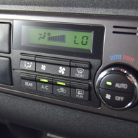 7086　令和3年式 ハイエースバン DARK PRIME Ⅱ 2WD 2,000cc(ガソリン車) 2/5人乗車 6.5万kmのサムネイル