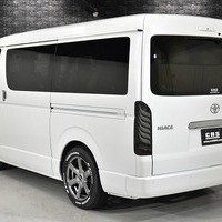 7029 令和4年式 ハイエース ワゴンGL   2WD 2,700cc (ガソリン車)  10人乗車 0.8万km 車検:令和9年8月11日　のサムネイル