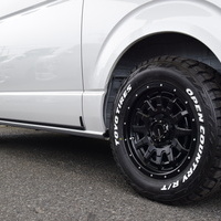 6702　9型ハイエースバン DARK PRIME Ⅱ 2,800cc(ディーゼル車) 2/5人乗車のサムネイル