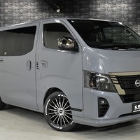 6011 令和8年式 登録済未使用車 日産 キャラバン GRANDプレミアム GX  2WD 2,400cc(ディーゼル車) 2/5人乗車 50km 車検:令和10年3月29日のサムネイル