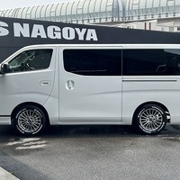 6006.令和8年式 キャラバン グランドプレミアムGX 2WD 2,400cc ディーゼル車 走行13キロ 車検令和10年3月のサムネイル