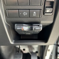 6006.令和8年式 キャラバン グランドプレミアムGX 2WD 2,400cc ディーゼル車 走行13キロ 車検令和10年3月のサムネイル