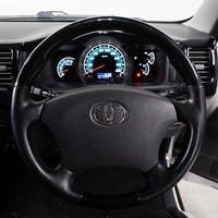 7057 平成24年式 ハイエース スーパーGL  2WD 3,000cc (ディーゼル車)  2/5人乗車 11万kmのサムネイル