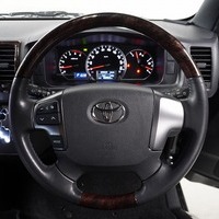 7114 令和1年式 ハイエース 特別仕様車 スーパーGL 50TH ANNIVERSARY LIMITED 2WD 2,800cc (ディーゼル車）4.6万kmのサムネイル