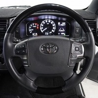 7099 令和7年式 ハイエース スーパーGL ダークプライムS  4WD 2,800cc (ディーゼル車)  2/5人乗車 0.7万km 車検:令和9年9月9日のサムネイル