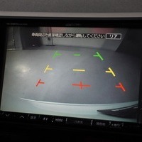 7057 平成24年式 ハイエース スーパーGL  2WD 3,000cc (ディーゼル車)  2/5人乗車 11万kmのサムネイル