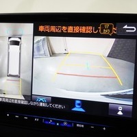 7099 令和7年式 ハイエース スーパーGL ダークプライムS  4WD 2,800cc (ディーゼル車)  2/5人乗車 0.7万km 車検:令和9年9月9日のサムネイル