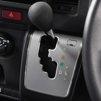 6809 9型ハイエース DX  2WD 2,800CC ディーゼル車 4ナンバー 3/6人乗りのサムネイル