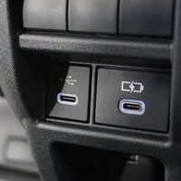 6809 9型ハイエース DX  2WD 2,800CC ディーゼル車 4ナンバー 3/6人乗りのサムネイル