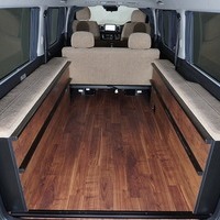 7076 令和6年式 ハイエース スーパーGL  4WD 2,800cc (ディーゼル車)  2/5人乗車 1.2万kmのサムネイル
