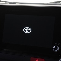 6929 9型ハイエース スーパーGL ダークプライムⅡ  2WD 2,000CC ガソリン車 4ナンバー 2/5人乗りのサムネイル