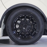 6341令和8年式 ハイエース DX 2WD 2,000cc (ガソリン車)  3/6人乗車 350km 車検:令和10年6月17日のサムネイル