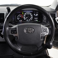 7127 令和6年式 ハイエース スーパーGL  2WD 2,800cc (ディーゼル車)  2/5人乗車 2.5万km 車検:令和9年5月19日のサムネイル