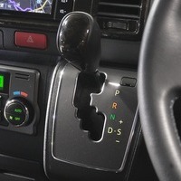 7092 令和3年式 ハイエース スーパーGL ダークプライムⅡ  2WD 2,800cc (ディーゼル車)  2/5人乗車 6.3万kmのサムネイル
