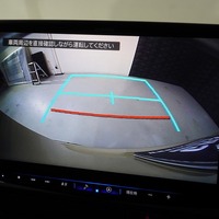 7127 令和6年式 ハイエース スーパーGL  2WD 2,800cc (ディーゼル車)  2/5人乗車 2.5万km 車検:令和9年5月19日のサムネイル